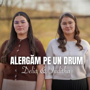 Iuditha Strugariu - Alergăm Pe Un Drum