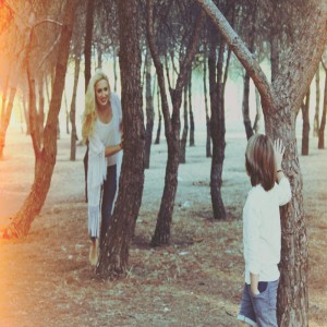 Belen Losa - Tu Amor Me Hace Fuerte (2016)