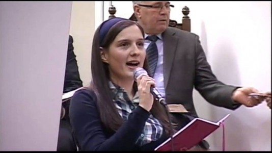 Danusia Hanes - Isus vine