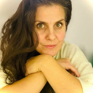 Bianca Codoban - De Ce Stai Ascuns (2024)