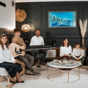 Familia Mihai - Iti Dau Inima Mea (2021)