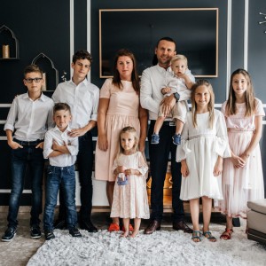 Familia Mihai - Parintii Mei M-au Învatat (2021)