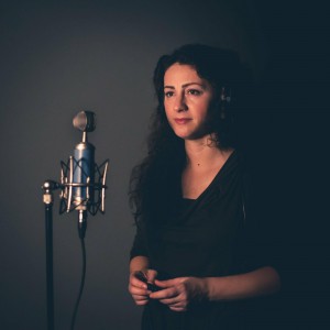 Paula Bucur - O Vino, Un Glas Se Aude (2022)