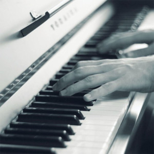 Jurrivh - So Lonely (2019)