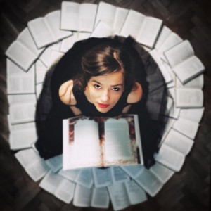 Ascult si Citesc poster